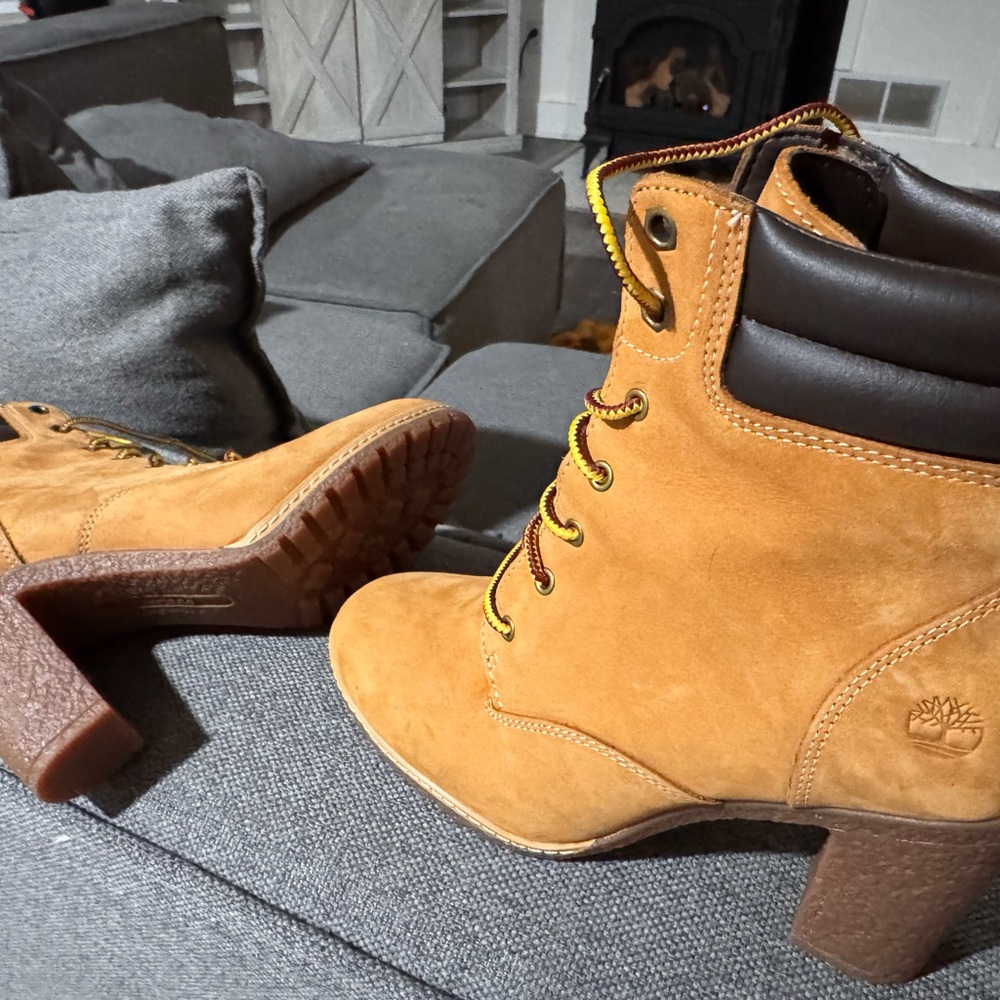 Timberland Tan Heeled Boots with Brown Accents